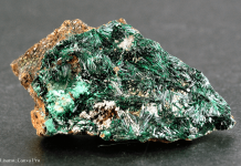 Atakamit Taşı (Atacamite Mineral) Atakamit (Atacamite)