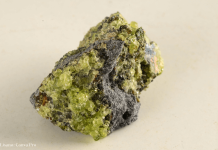 Peridot (Zeberced) peridot taşı - zeberced