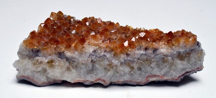 mineral-ve-mineraloid mineral-ve-mineraloid