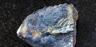 Vivianite vivianite taşı özellikleri
