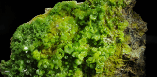 Pyromorphite (Piromorfit) Pyromorphite (Piromorfit) Taşı Nedir? Özellikleri, Anlamı ve Faydaları